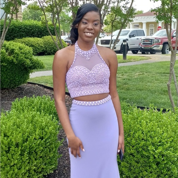 Size 2 two-piece lavender prom dress worn once. - Picture 2 of 3